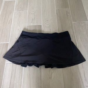 black lulu skirt